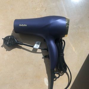 UK Plug BaByliss blow dryer NEVER used, comes in original box.